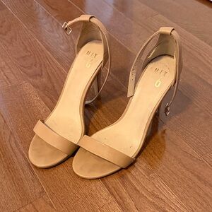Tan heals lightly worn very comfortable